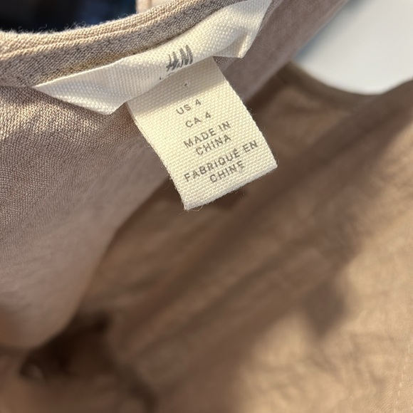 H&M romper. - Picture 7 of 8